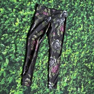 Lululemon wunder under